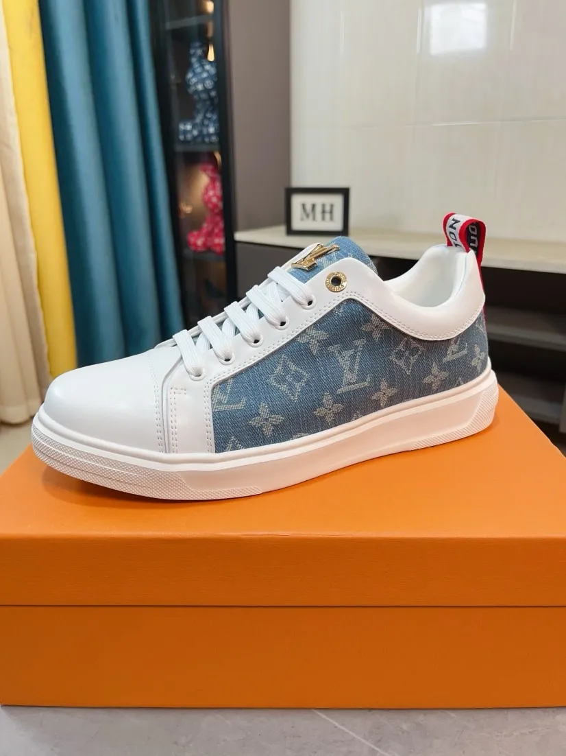 Men's shoes💰400🌹🌹[LV]🌹High-end men's shoes brand: Official website 1:1 Latest masterpiece: The upper is made of Italian imported first-layer cowhide with special materials➕Full genuine leather lining🔥, making walking more convenient and comfortable! Exclusive new style, stunning work [color]! Create a fashionable personality to set off your uniqueness! A must-have for trendy men! Classic🔥Number: 38-44